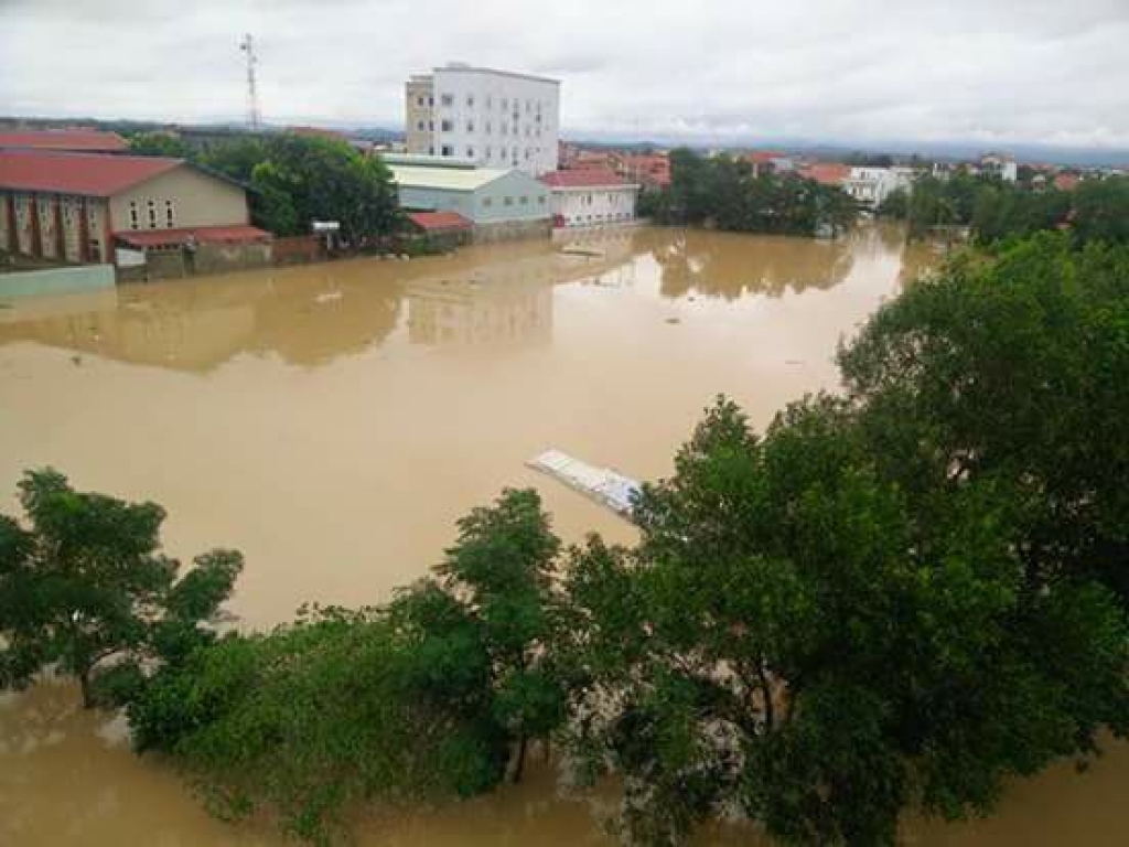 nhoi long hinh anh quang binh tan hoang vi mua lu