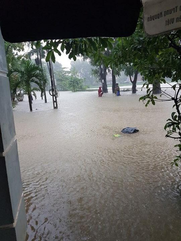 nhoi long hinh anh quang binh tan hoang vi mua lu