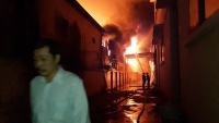 ha noi canh tuong tan hoang sau vu chay o cum cong nghiep la phu