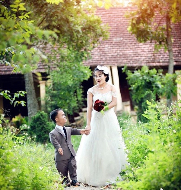 ngay giang sinh diem lai nhung cau chuyen lam tan chay trai tim trieu nguoi nam 2016