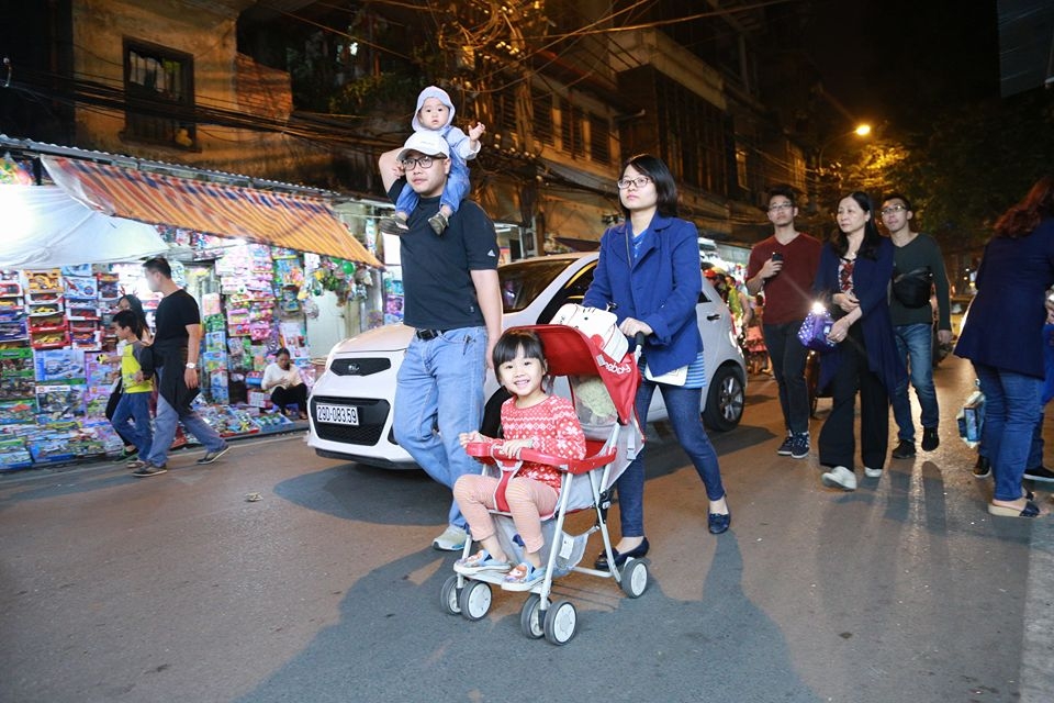 ha noi tp hcm ruc ro dem noel