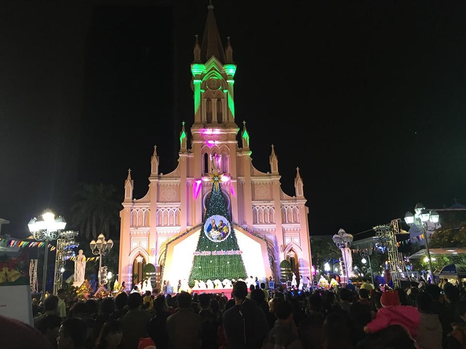 truc tiep ha noi tp hcm ruc ro dem noel