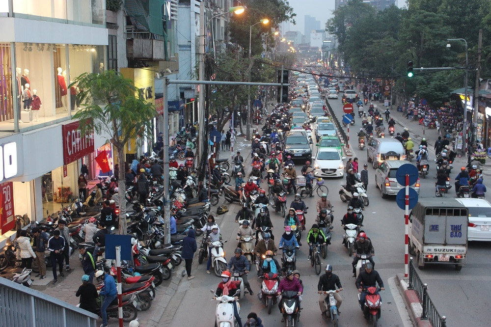 ha noi nhung ngay can tet giao thong cang nhu day dan