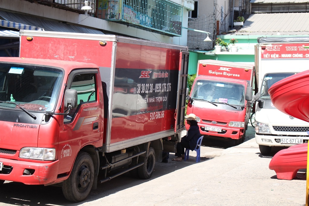 can canh chung cu nghieng 45cm o sai gon co the do sap bat cu luc nao khien hang tram nguoi phai chuyen nha can tet