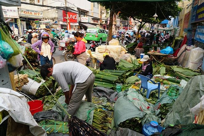 120000 dong mot bo la dong ban via he sai gon