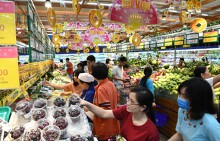Thị trường 27 Tết: Nơi chật kín, chỗ vắng hoe