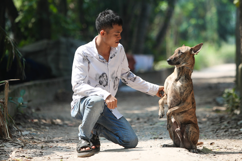 chu trai cho phu quoc o sai gon ke chuyen kiem tien ty tu nuoi cho