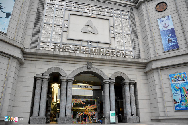 parkson tiep tuc dong cua them mot trung tam thuong mai o sai gon