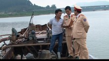 Khai thác cát trái phép trên sông La và sông Lam, 4 tàu bị bắt
