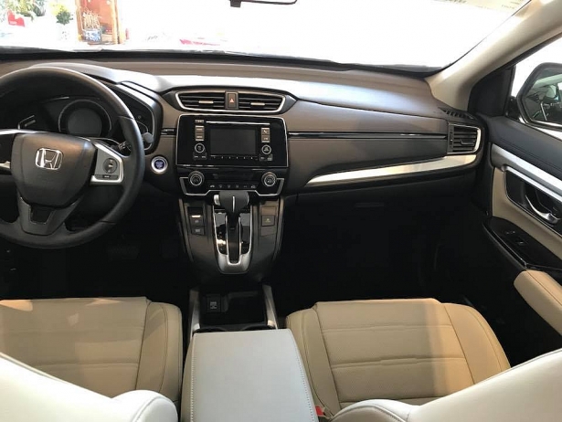 honda cr v 2018 duoc giam gan 200 trieu dac biet the nao