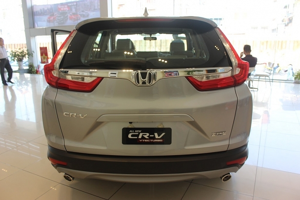 honda cr v 2018 duoc giam gan 200 trieu dac biet the nao