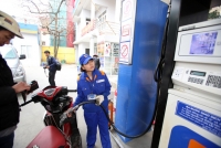 thue moi truong xang dau can phai tu 10000 20000 donglit