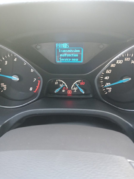 nguy hiem tinh mang vi o to bi loi khach hang kien ford viet nam ra toa
