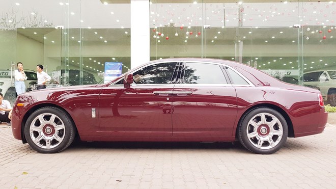 Rao bán Roll-Royce Ghost biển ngũ quý 1 giá hơn 11 tỷ rao ban roll royce ghost bien ngu quy 1 gia hon 11 ty