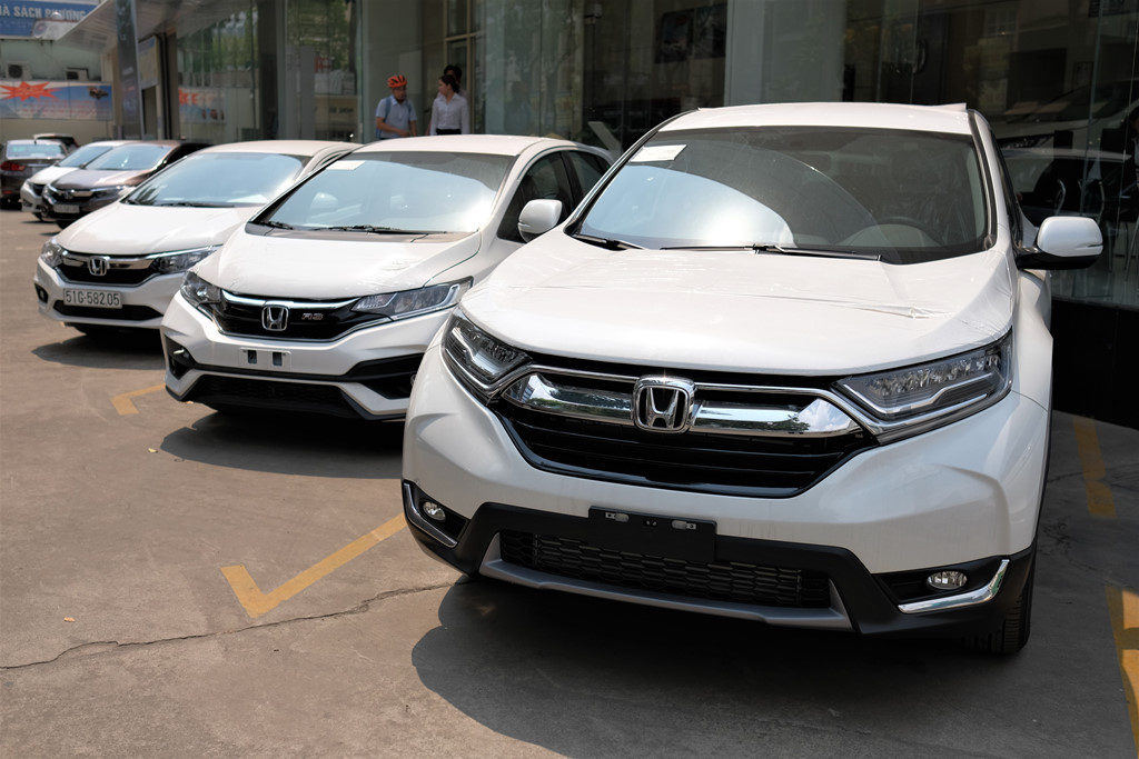 honda cr v huong thue nhap khau 0 ve dai ly giao xe som 1 thang