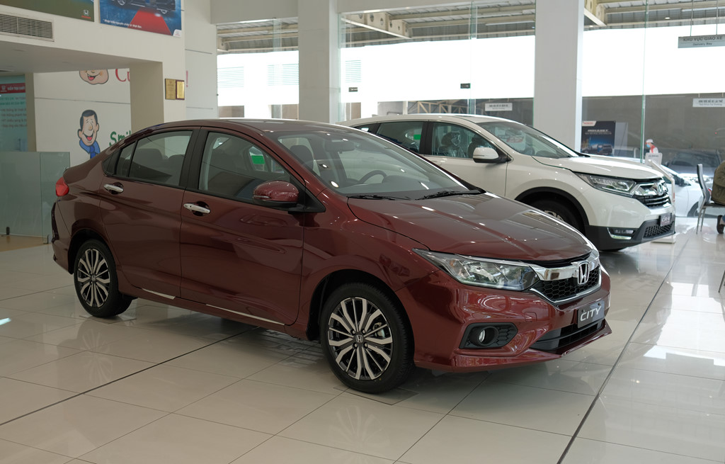 honda cr v huong thue nhap khau 0 ve dai ly giao xe som 1 thang