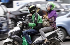 Ứng dụng gọi xe Indonesia đổ nửa tỷ USD gia nhập Việt Nam và ba nước khác