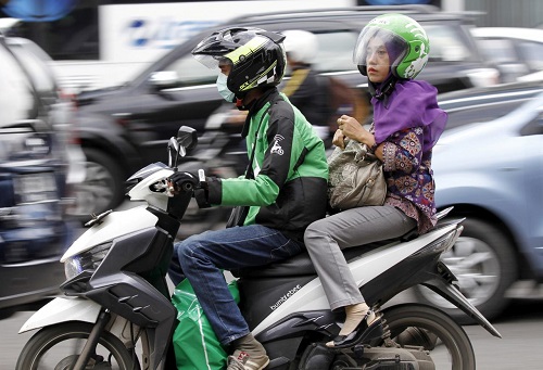 ung dung goi xe indonesia do nua ty usd gia nhap viet nam va ba nuoc khac