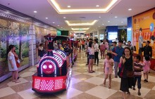 Tết thiếu nhi, dịch vụ vui chơi trong nhà hút khách