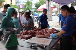 Giá heo (lợn) hơi hôm nay 19/7 thiếu đột biến, người nuôi không nên trông đợi