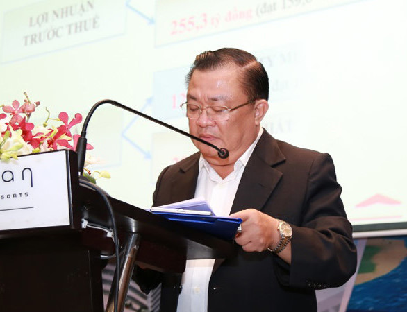 loat sep lon bi phat hang chuc trieu dong vi ban chui co phieu