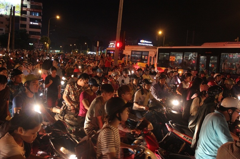 Hà Nội: Mưa lớn nhiều tuyến phố ngập ngày cuối tuần ha noi mua lon nhieu tuyen pho ngap ngay cuoi tuan