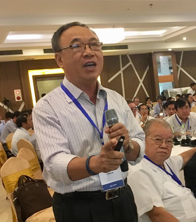 trong lua khong the giau tai sao phai xuat khau gao gia re