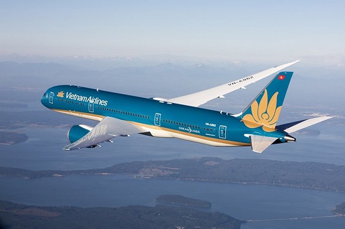 vietnam airlines ban hang mien thue tren troi