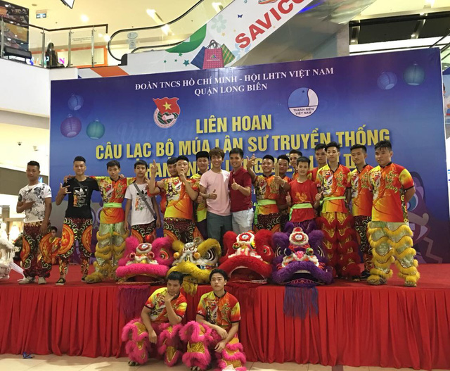 mua lan mua trung thu nhan 50 show trong vai ngay bo tui ca tram trieu