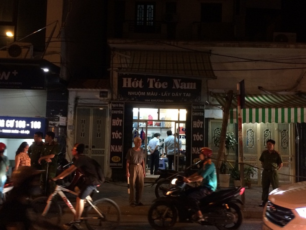 ha noi thanh nien bi chem nguy kich