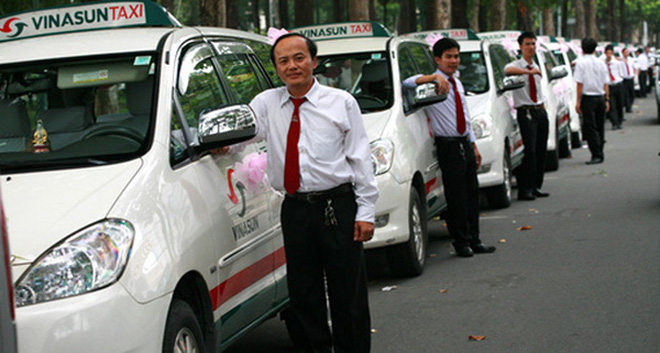 10000 nhan vien vinasun nghi viec trong 9 thang
