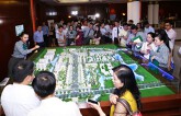 Môi giới bịa chuyện li dị, vỡ nợ để quảng cáo bán nhà