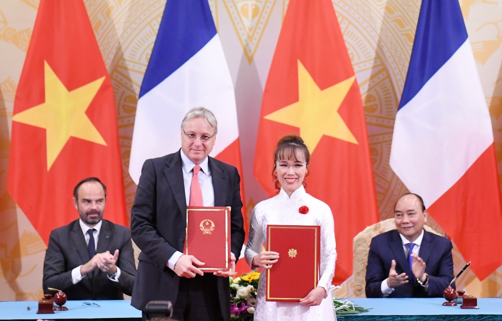 vietjet ky hop dong mua 50 may bay airbus gia tri 65 ti usd