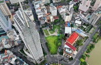 nha dau tu mua co phan dnnn chi nham toi dat vang