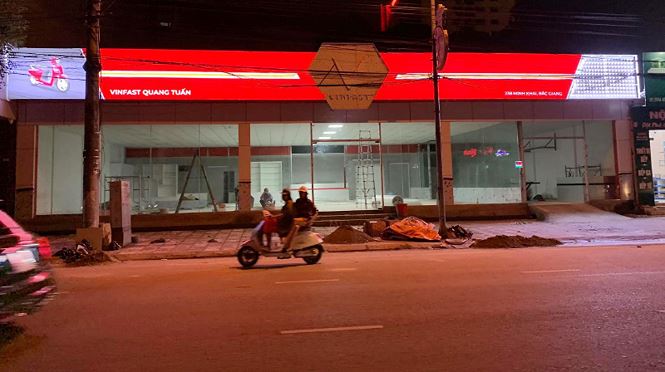 xe may dien vinfast klara da toi dai li o ha noi