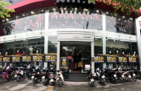 black friday quy co thi nhau truon bo qua cua hep giat do hieu