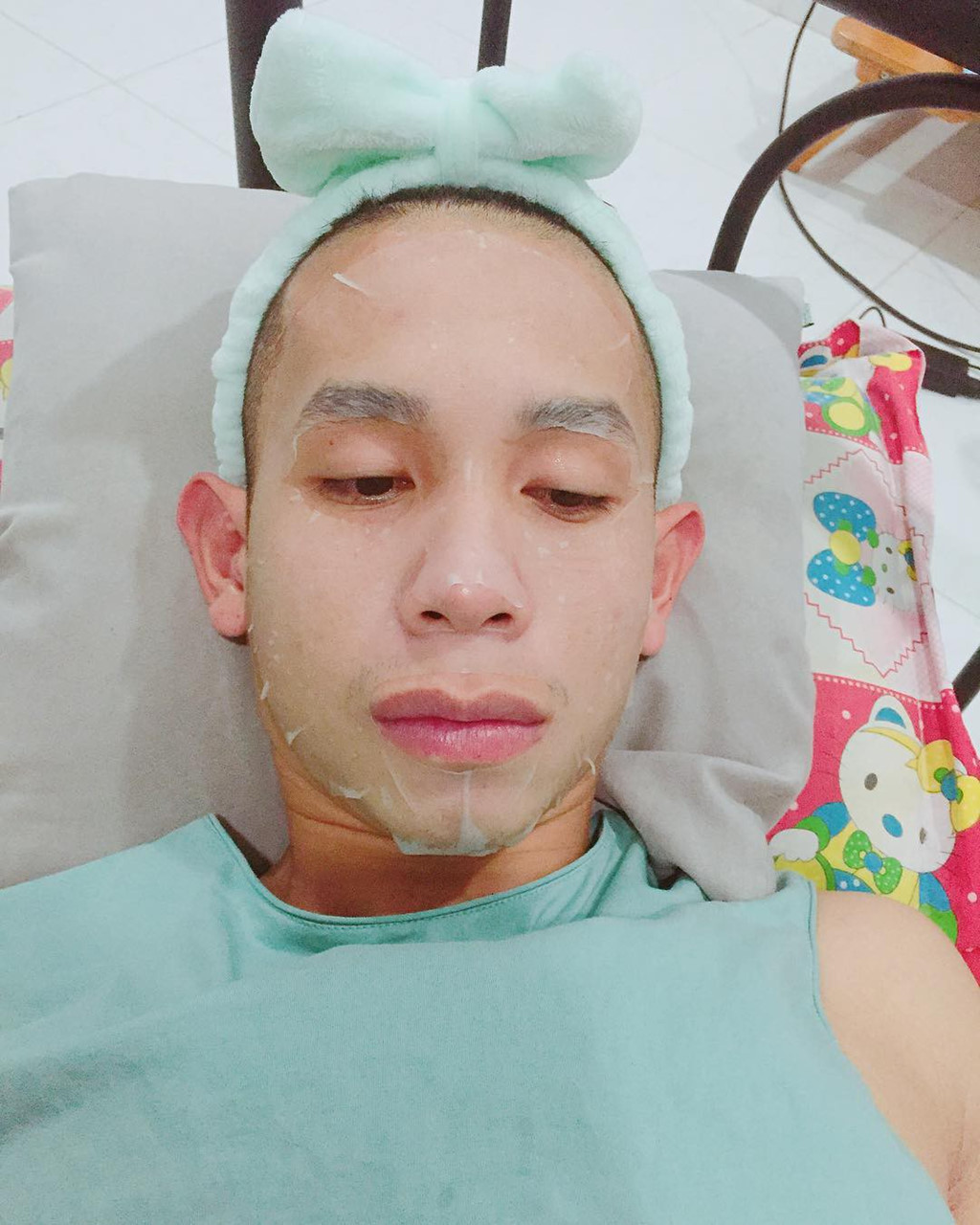cac cau thu dtqg viet nam dang kinh doanh gi tay trai