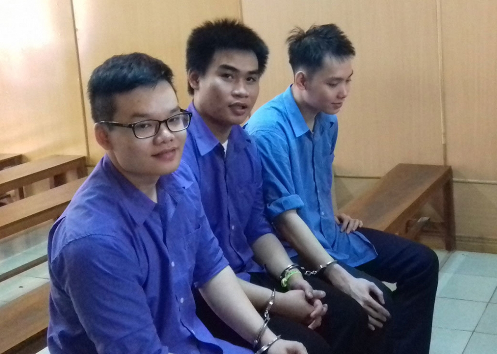 mua ba n 33 kg ma tu y ong tru m la nh a n tu