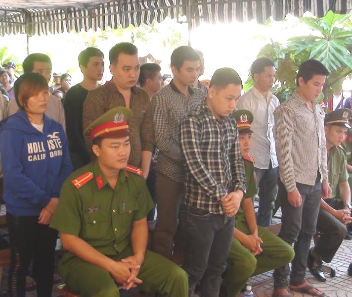 bang nho m chuyen du ng roi die n cuo p ta i sa n nguo i di duo ng
