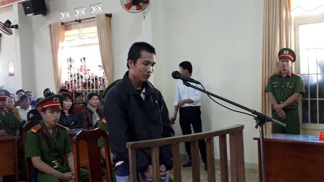 xe t xu vu gie t ba nguo i ru ng do ng ta i lam do ng