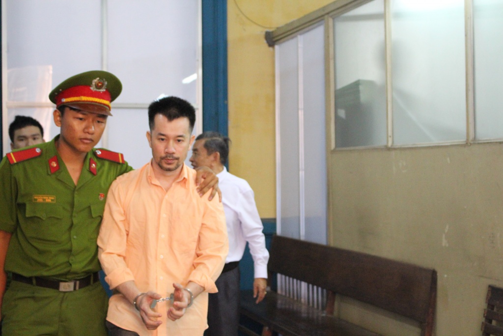 viet kieu mang giup 35 kg ma tuy la nh a n tu