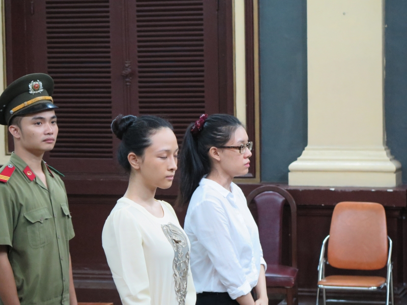 me cua hoa hau phuong nga khieu nai yeu cau thay co quan dieu tra