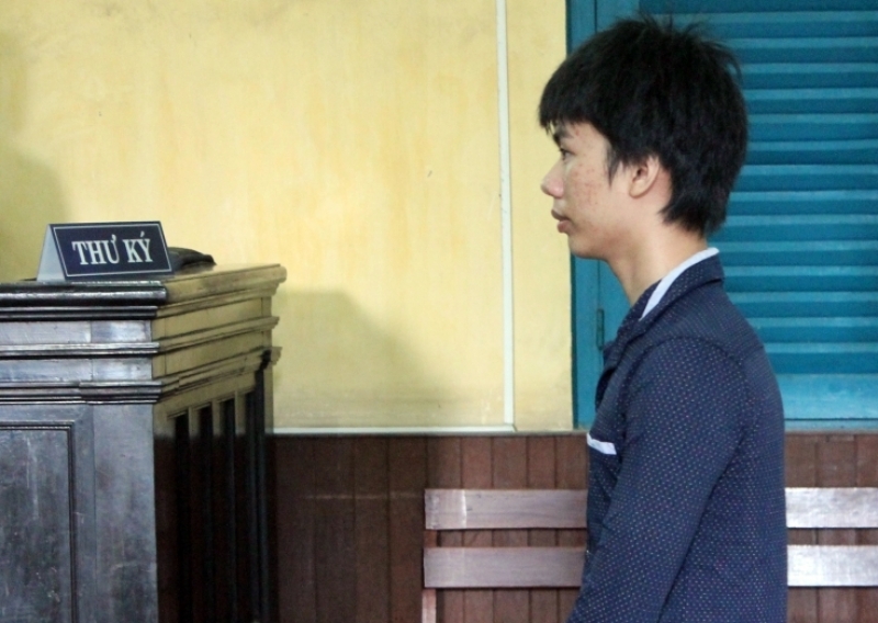 cuoi vo nhi nam thanh nien lanh an
