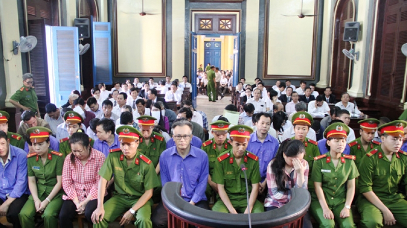 28 can bo hai quan gay that thoat hon 80 ty dong hau toa