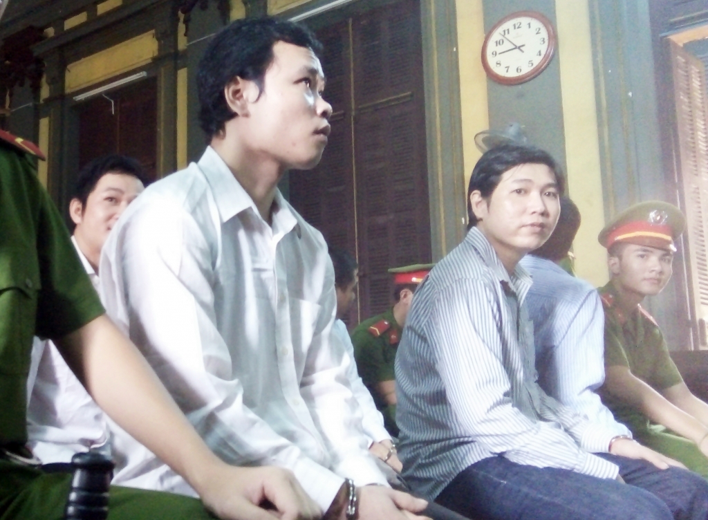 mau thuan khi danh bat ca dung co le danh ban tu vong