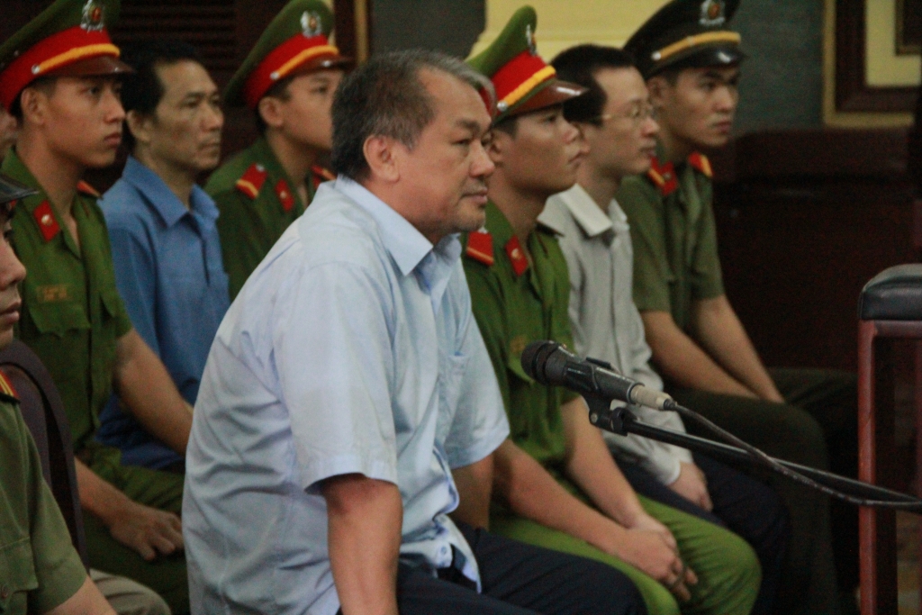 nhung trong an kinh te chan dong nam 2016