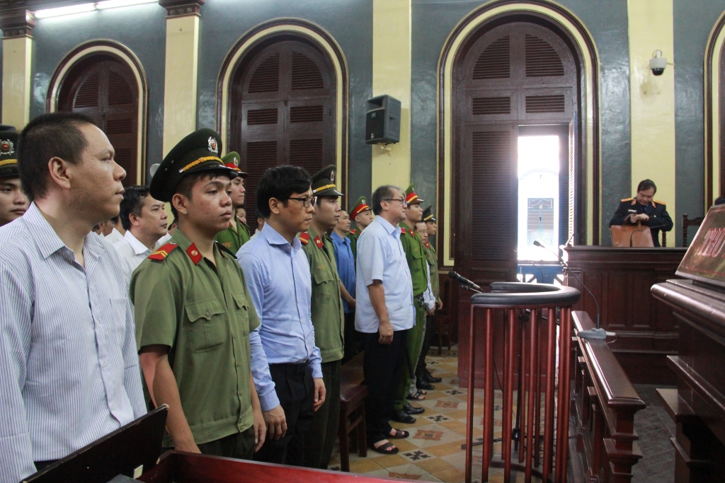 dai an 9000 ty pham cong danh benh nang truoc ngay xu phuc tham