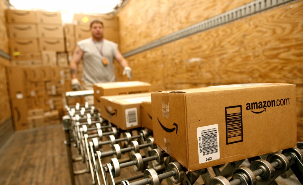 tu ban sach ti phu giau nhat the gioi jeff bezos da xay amazon thanh cong ty ti usd the nao