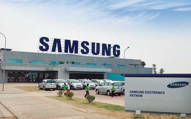 so 1 the gioi cu dia samsung an so iphone made in viet nam