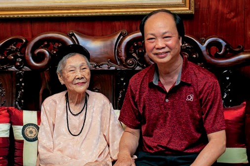lanh dao 20 tap doan nhe hon dung dau mot ngan hang